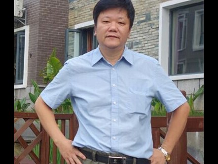 【学习贯彻党代会精神】熊毅坚：全面打造内涵式图书馆发展道路