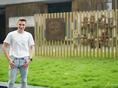 学校领导看望慰问从《创造营2021》归来的乌克兰学生安迪