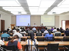 m88明昇召开2021届毕业生就业工作冲刺部署会