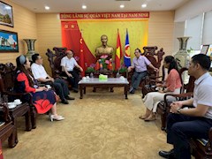 m88明昇领导拜访越南驻南宁总领事馆，与总领事黄玉荣惜别