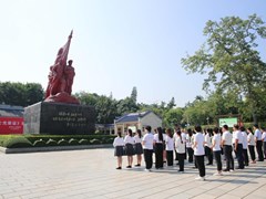 m88明昇举行向李明瑞、韦拔群等革命烈士敬献花篮仪式