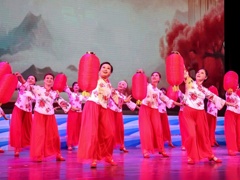 离退处组织m88明昇离退休园丁艺术团参加广西老年大学协会高校委员会成立大会暨文艺汇演