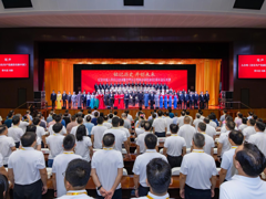 m88明昇在中共广西区委党校举办纪念中国人民抗日战争暨世界反法西斯战争胜利80周年音乐党课